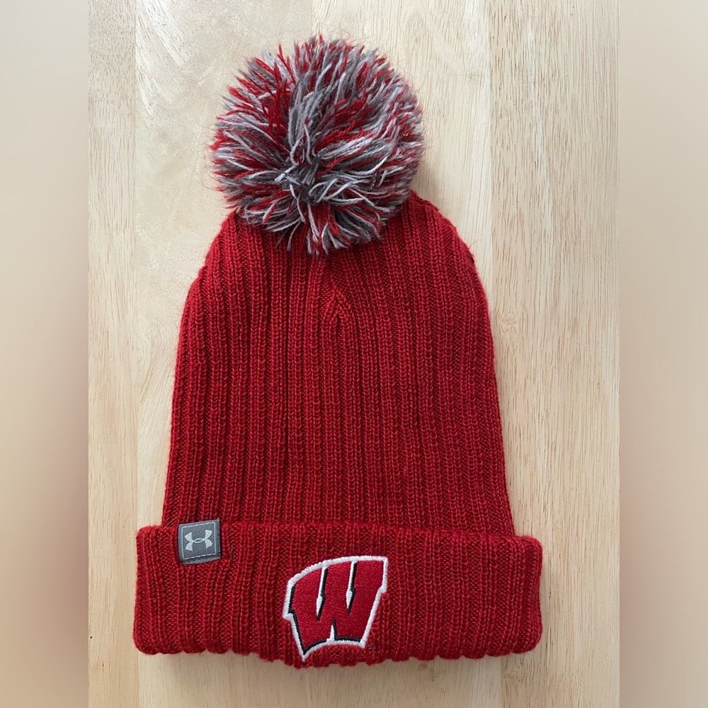 Wisconsin Badger Under Armour Women’s Beanie